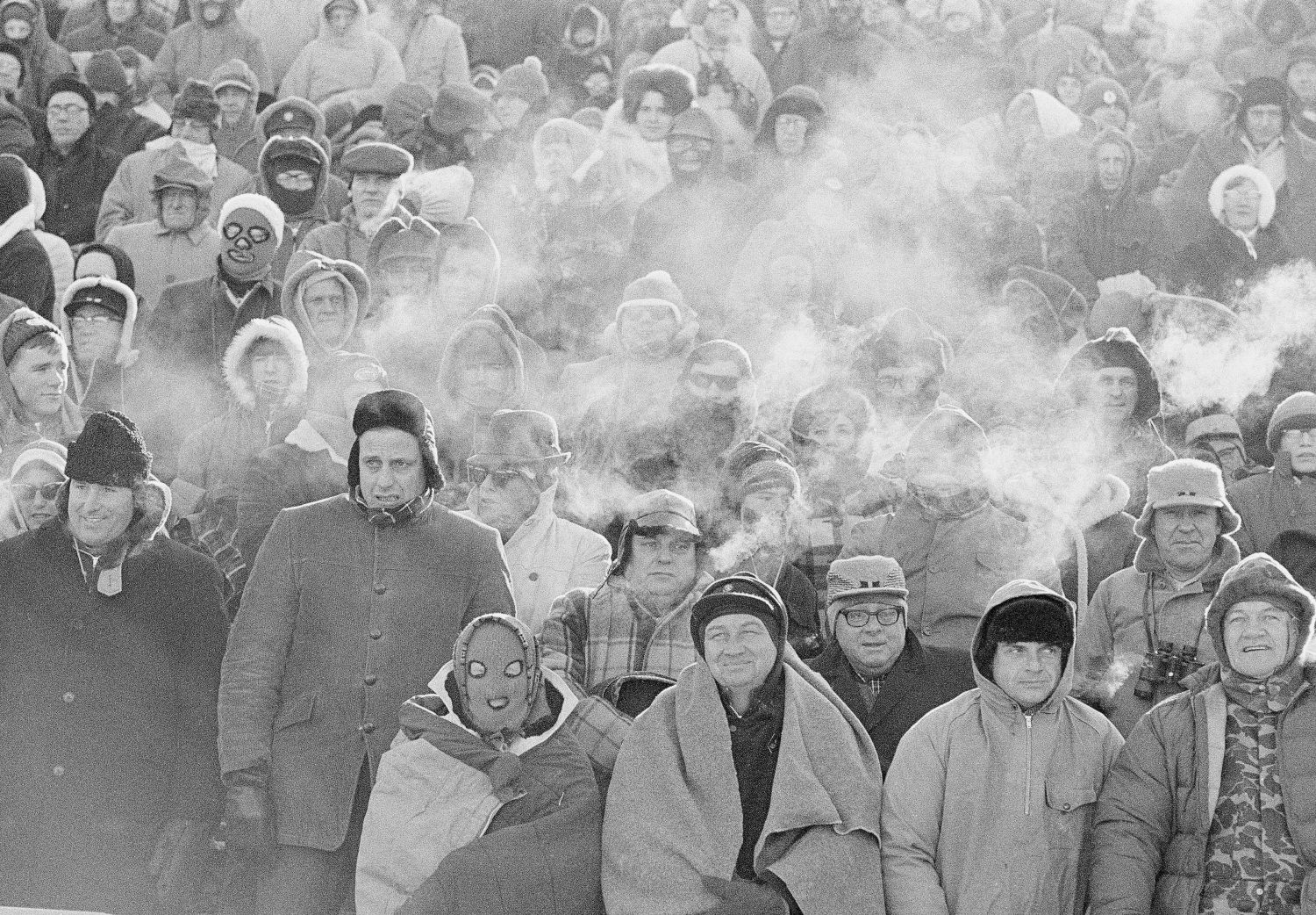 Cold fans watch